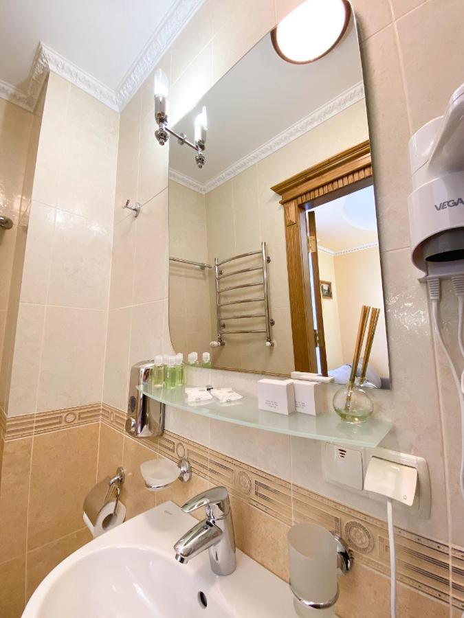 Петрос Family Hotel Iaremcea Cameră foto